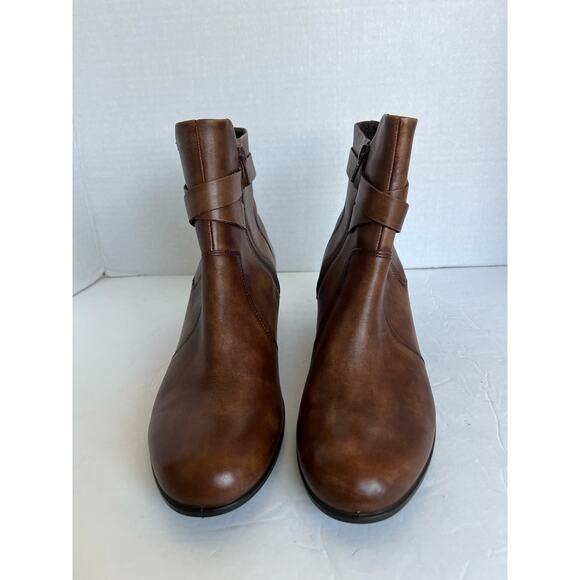 NWOT ECCO Women Shape 35 Wrapped
Shaft Cognac Brown Leather Boot 11-11.5 EU 42 - Picture 3 of 11